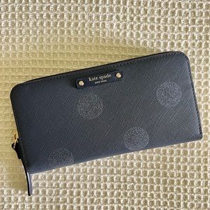 Kate Spade Zip Wallet
